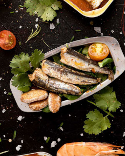 Chargrilled Sardines With Sauce
